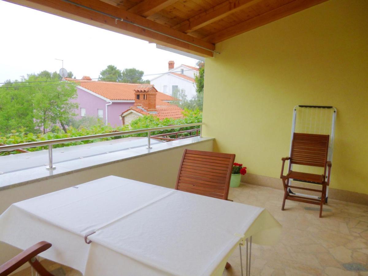 Apartment Marija Premantura Luaran gambar